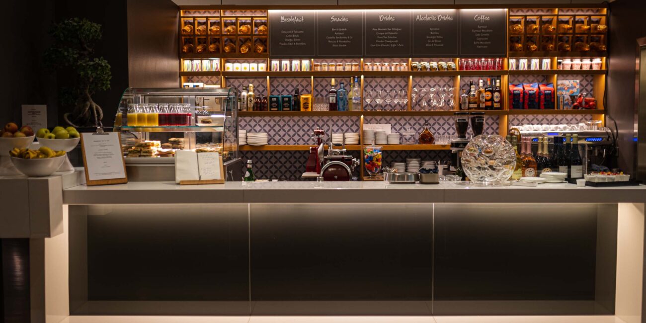 Lufthansa Senator Café-3