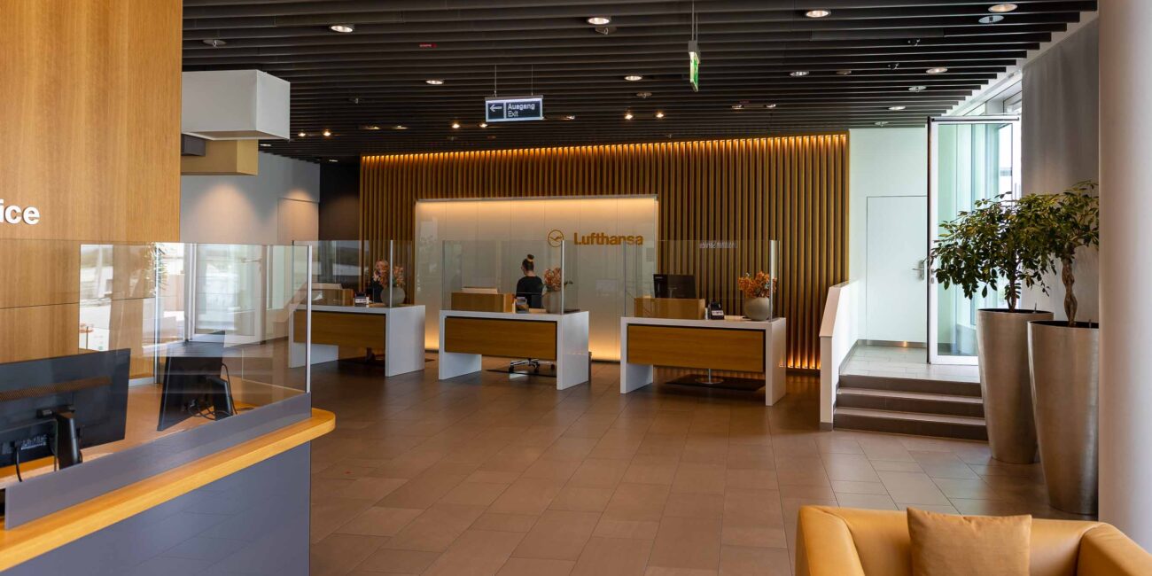 Lufthansa First Class Lounge Munich Satelite